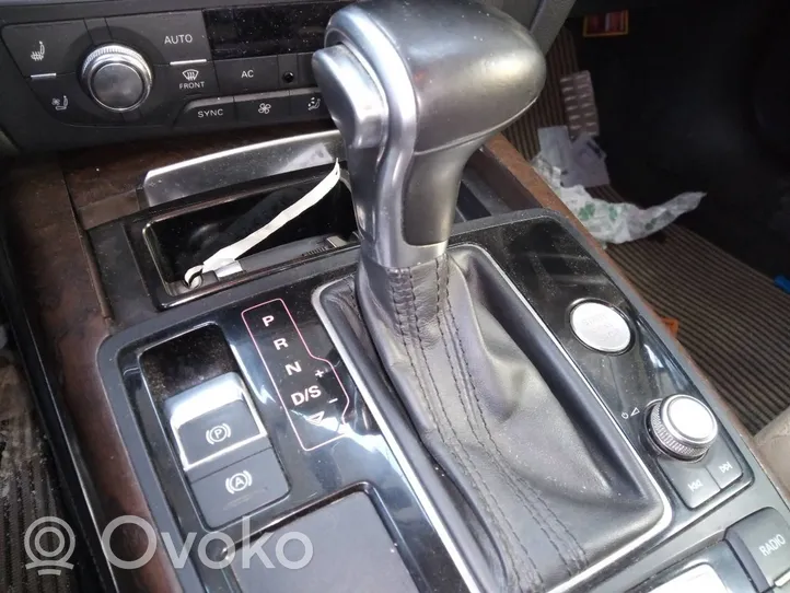 Audi A6 Allroad C8 Selettore di marcia/cambio (interno) 