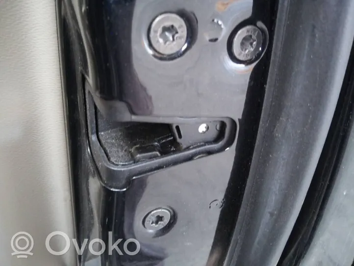 Volvo V70 Zamek drzwi przednich 
