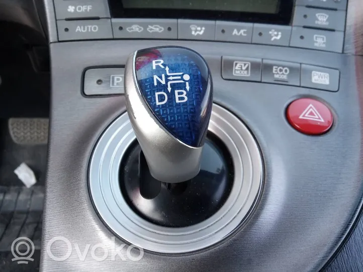 Toyota Prius (XW50) Pavarų perjungimo mechanizmas (kulysa) (salone) 