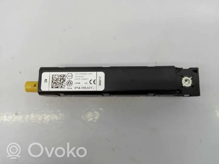 Volkswagen Touran II Radion antenni 5TA035577