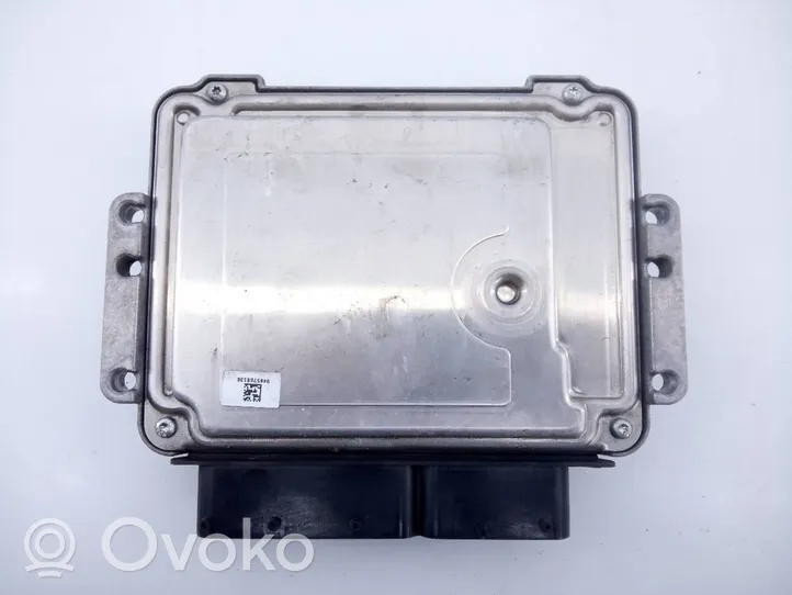 KIA Ceed Sterownik / Moduł ECU 391112A961