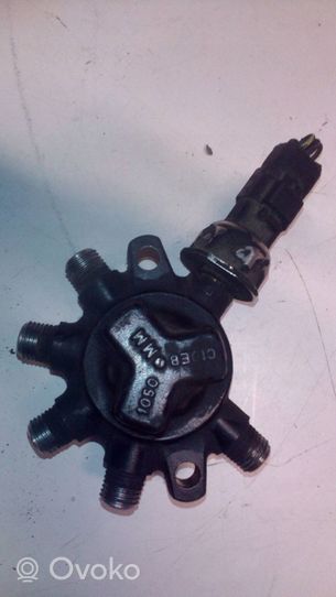 Ford Focus Fuel distributor R9144Z020D