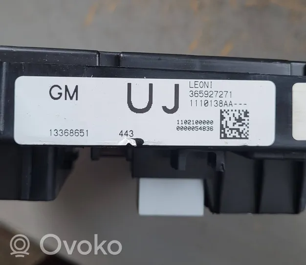 Opel Zafira C Fuse box set 13368651