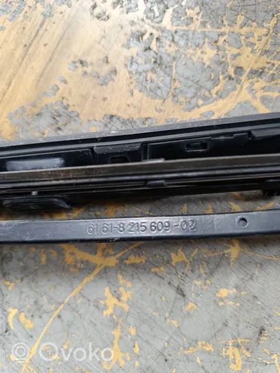 BMW 7 E38 Front wiper blade arm 8215609