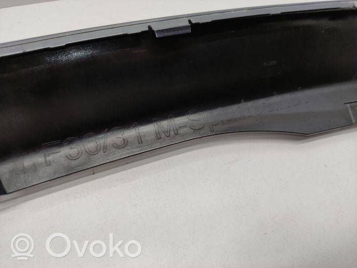 BMW 3 F30 F35 F31 Takapuskurin alaosan lista 8054501