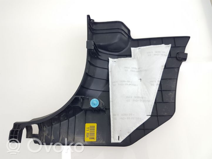 Hyundai Tucson TL Foot area side trim 85826