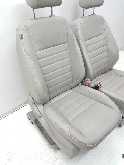 Ford C-MAX II Комплект сидений 