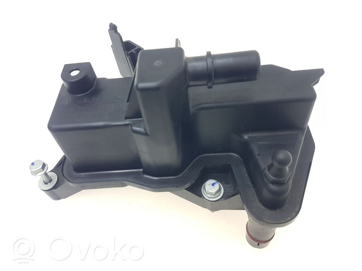 Ford Escape IV Separatore dello sfiato dell’olio HX7G6C757