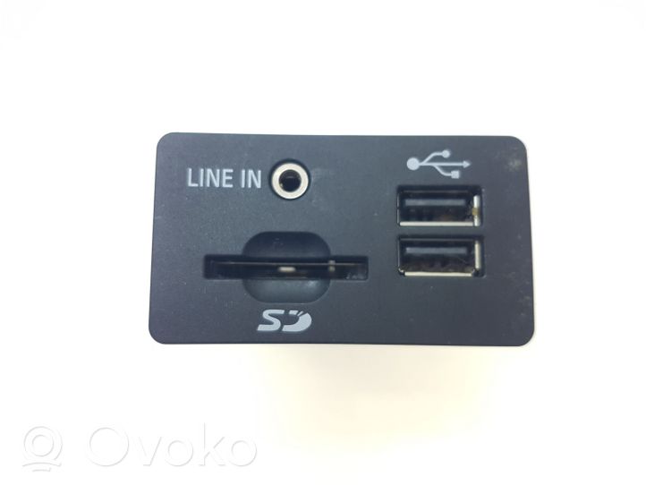 Ford Edge II Connecteur/prise USB EM2T14F014