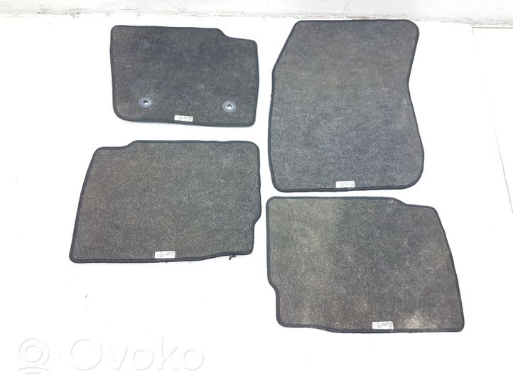 Ford Fusion II Kit tapis de sol auto DS73F130D00