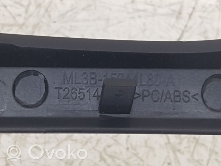 Ford F150 Radion/GPS-laitteen pääyksikön kehys ML3B15046A62