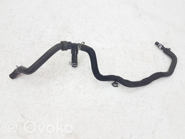 Ford Fusion II Engine coolant pipe/hose GR2318K580