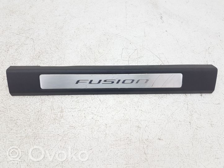 Ford Fusion II Priekinio slenksčio apdaila (vidinė) DS73F13200