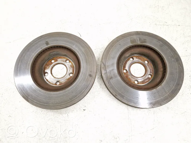 Ford Fusion II Front brake disc 