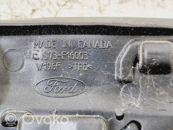 Ford Fusion II Panel wykończeniowy błotnika ES73F16003