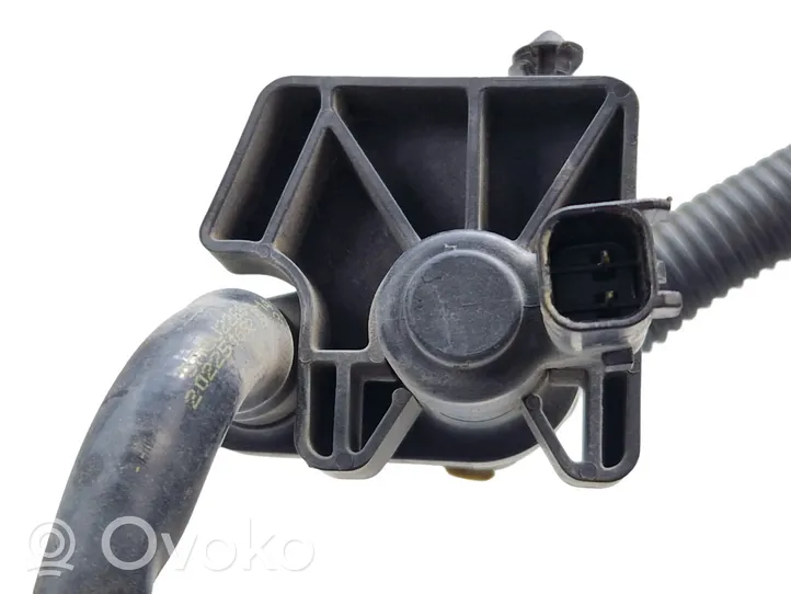 Ford Fusion II Cartouche de vapeur de carburant pour filtre à charbon actif DU5A9G712