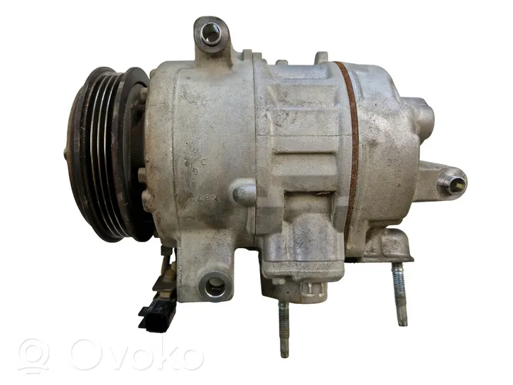 Ford Fusion II Ilmastointilaitteen kompressorin pumppu (A/C) DS7H19D629
