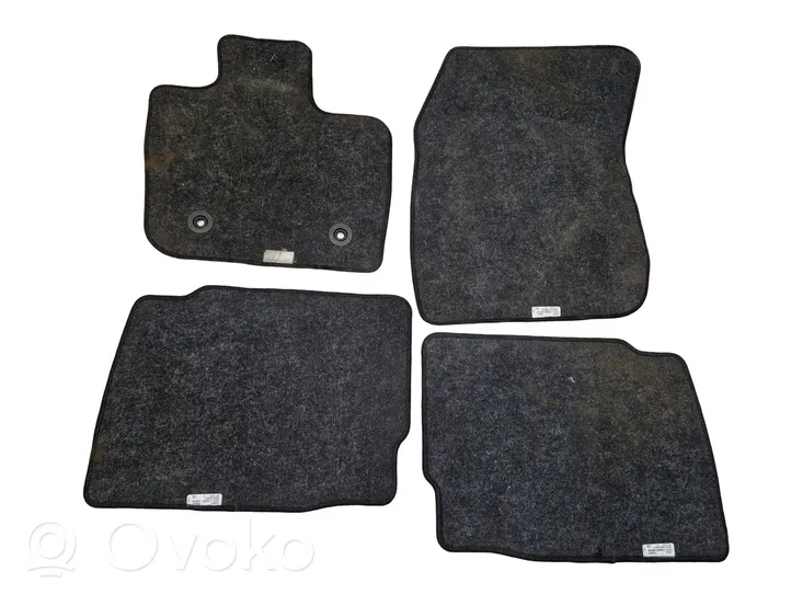 Ford Fusion II Kit tapis de sol auto HS73F130D00