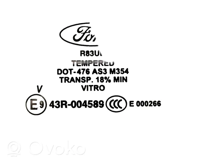 Ford Escape IV Finestrino/vetro retro R83UB