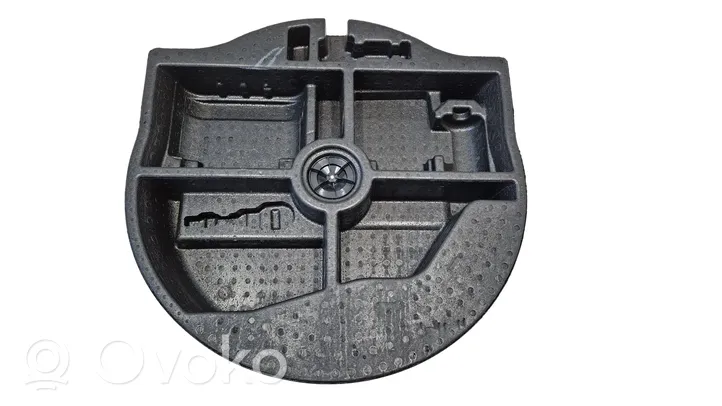 Ford Fusion II Vano portaoggetti nel bagagliaio DS7C17009