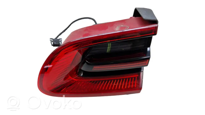 Porsche Macan Lampy tylnej klapy bagażnika 95B945094G