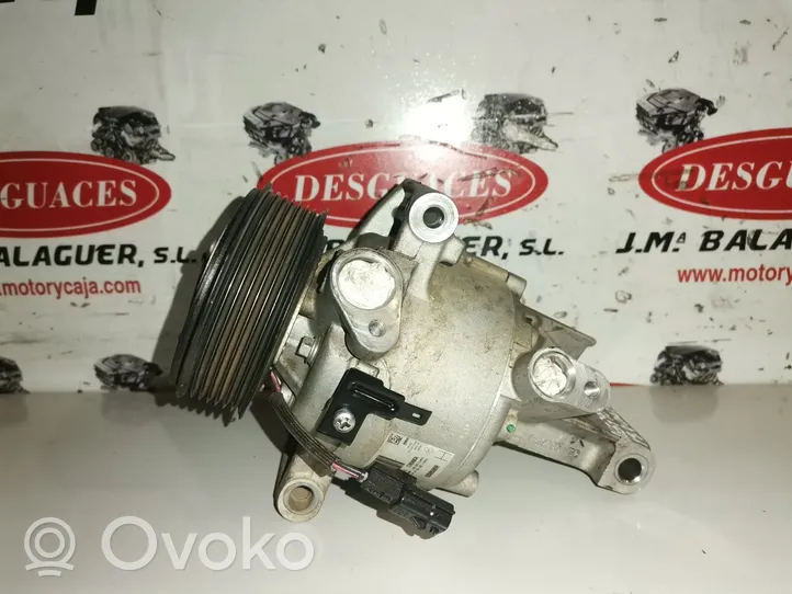 Dacia Duster II Compressore aria condizionata (A/C) (pompa) 926005689R