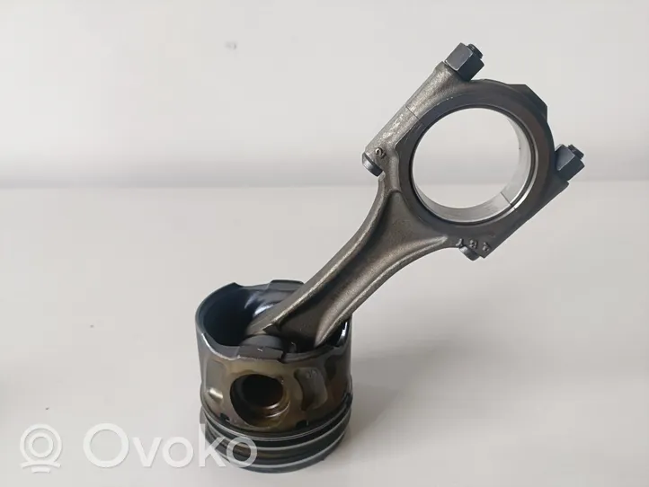 Fiat Scudo Piston 