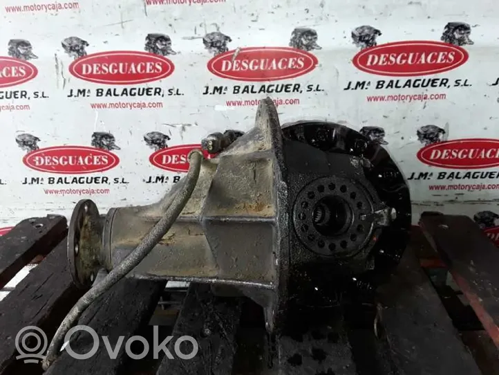 Mitsubishi Montero Mechanizm różnicowy tylny / Dyferencjał 