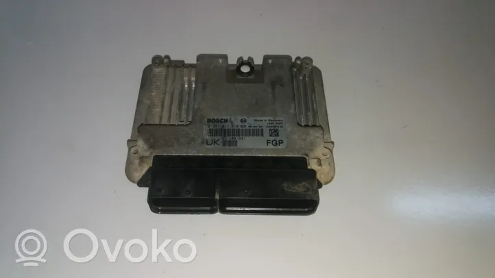 Opel Vectra C Engine control unit/module 