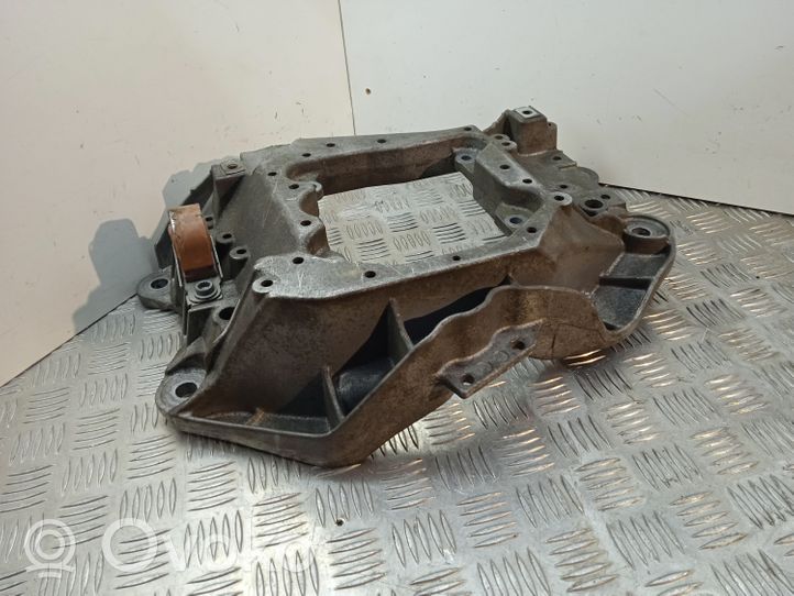 Audi A8 S8 D5 Gearbox mounting bracket 4G0399263