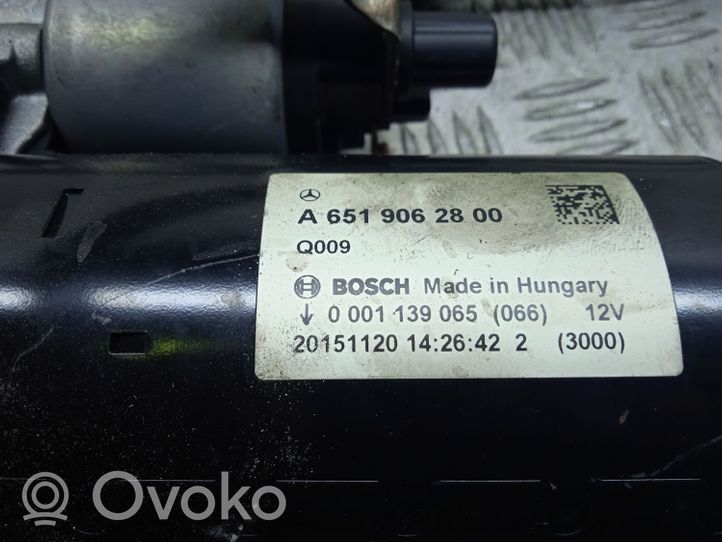 Mercedes-Benz C AMG W203 Starter motor A6519062800