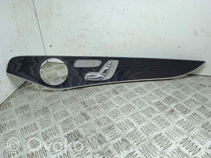 Mercedes-Benz C W205 Apdaila priekinių durų (moldingas) A2057201209