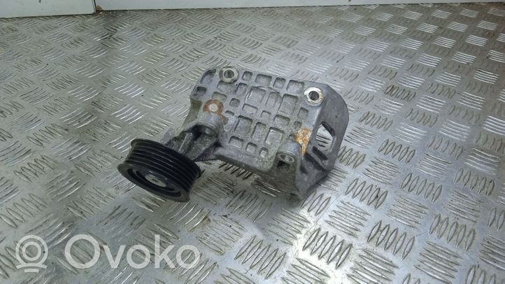 Volkswagen Touareg II Supporto del generatore/alternatore 059903143AJ