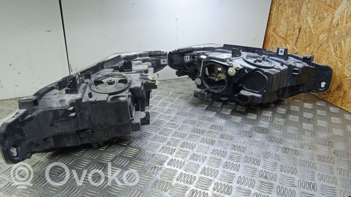 BMW 3 F30 F35 F31 Priekinių žibintų komplektas 7365600