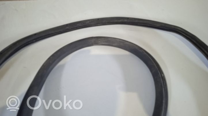 Bentley Continental Loading door rubber seal (on body) 3W7827705A