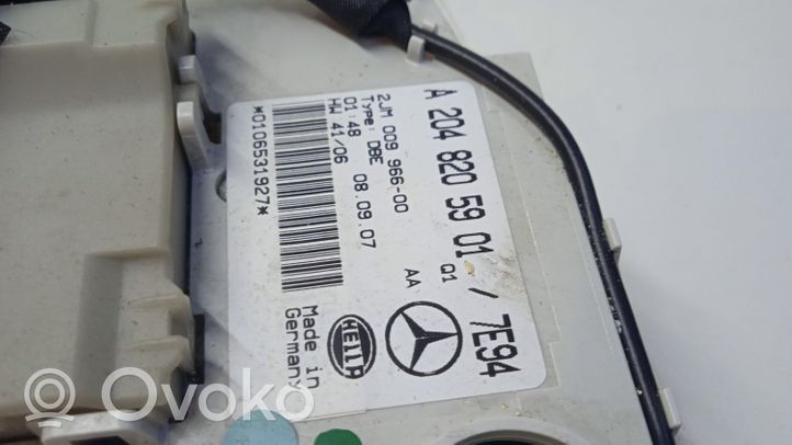 Mercedes-Benz C W204 Illuminazione sedili anteriori A2048205901