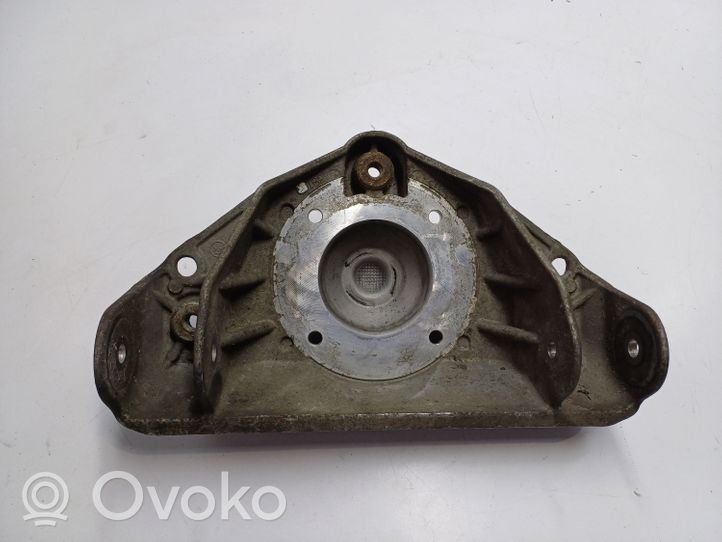 Porsche Cayenne (9PA) Supporto di montaggio della molla elicoidale 7L0412391