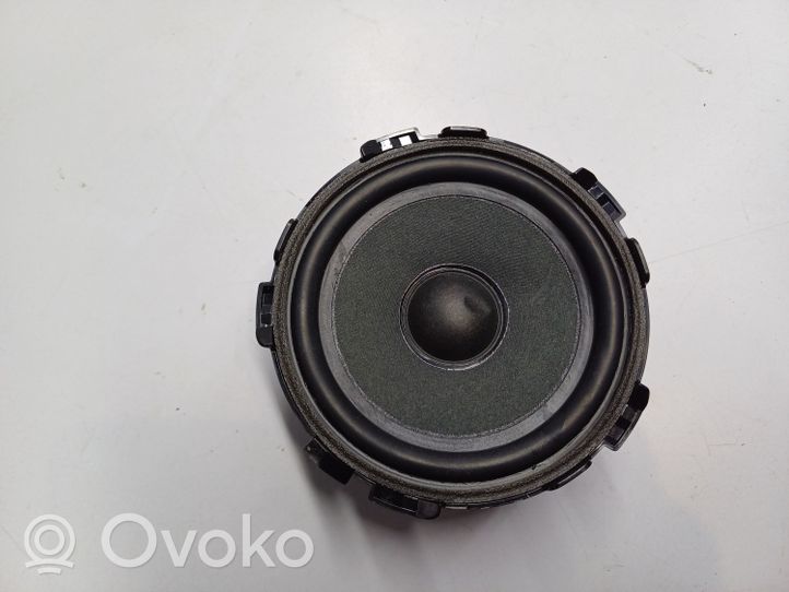 Mercedes-Benz GLC X253 C253 Front door speaker A2058201002