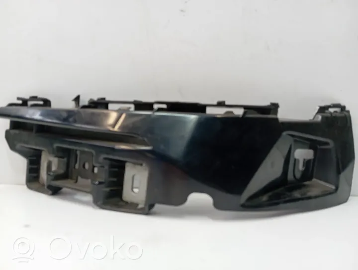 Mercedes-Benz C W205 Uchwyt / Mocowanie zderzaka tylnego A2058852265