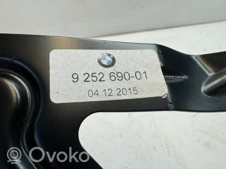 BMW 6 F12 F13 Muu korin osa 9252690