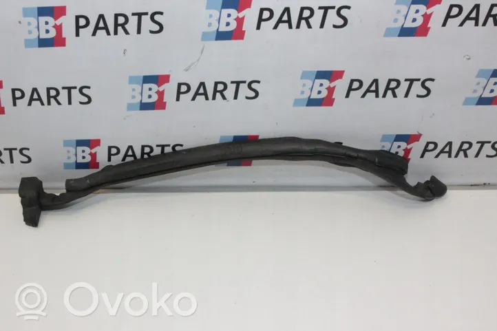 BMW 4 F32 F33 Supporto/guarnizione in poliuretano espanso del parafango 7322915