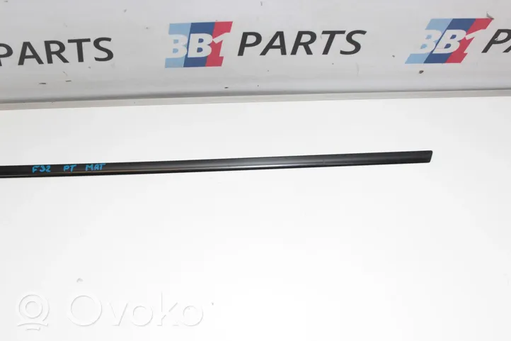 BMW 4 F32 F33 Rivestimento passaruota posteriore CZARNY