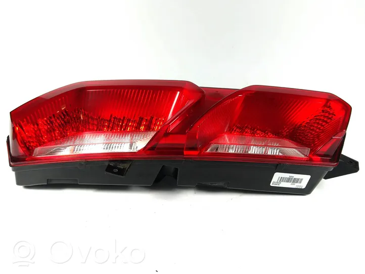 Chevrolet Corvette Rear/tail lights 23170470