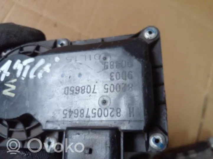 Renault Clio III Clapet d'étranglement 8200578645