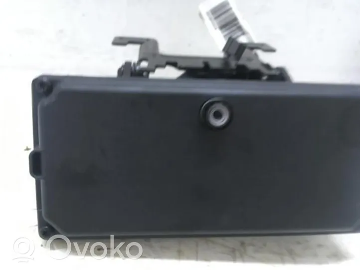 Renault Clio IV Radar / Czujnik Distronic 284625684R