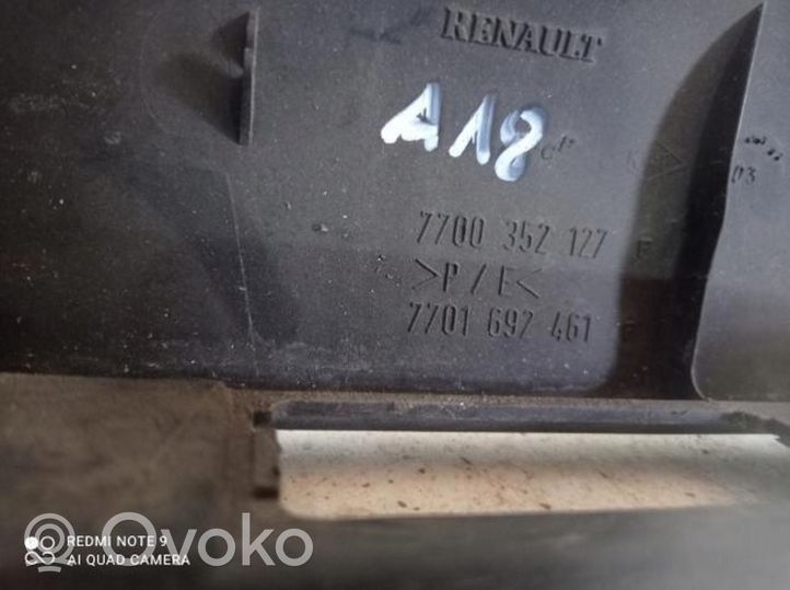 Renault Master II Uchwyt / Rączka zewnętrzna otwierania klapy tylnej / bagażnika 7700352127