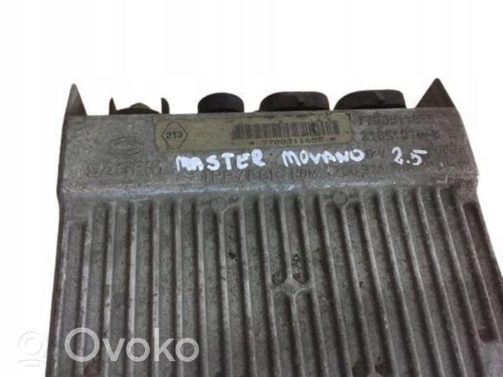 Opel Movano B Блок управления двигателем ECU 7700311655