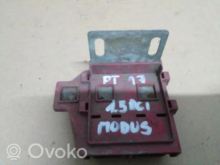 Renault Modus Câble de batterie positif 8200427594