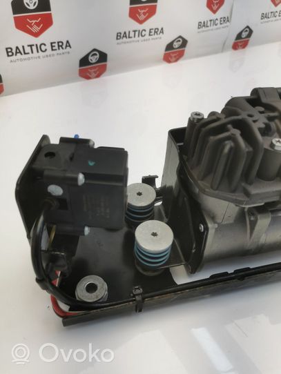 BMW 5 GT F07 Ilmajousituksen kompressoripumppu 6875176