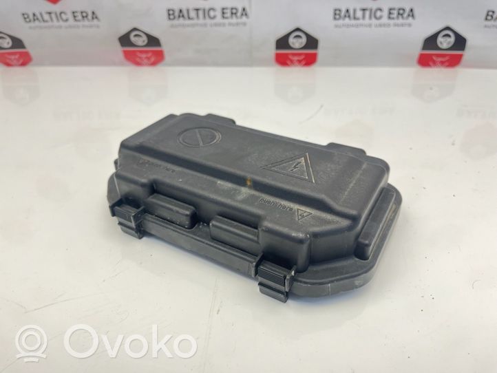 BMW 4 F36 Gran coupe Fuse box cover 9224872